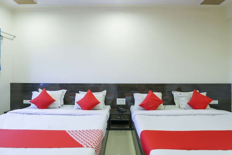 Spot On 62100 Hotel Hill Top