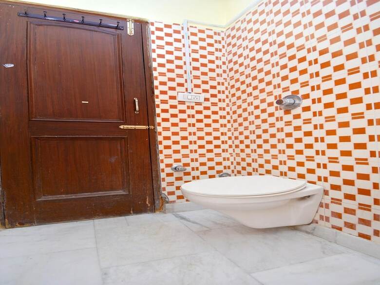 Spot On 41347 Hotel Royal Occassions