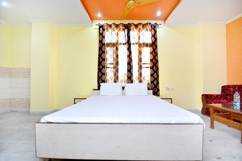 Spot On 41347 Hotel Royal Occassions