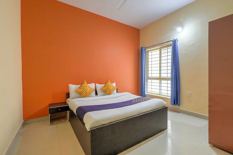 Spot On 44423 Hotel Ole Homes
