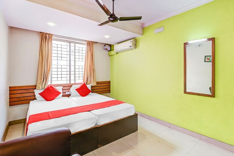 Spot On 60932 Hotel Basera Inn