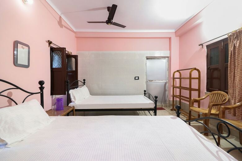 Hotel Spot On 49052 Shree Chaitanya Math Teertha Bhawan