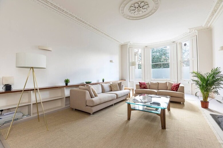 Apartamentos Gorgeous 2-bed Flat In Kensington