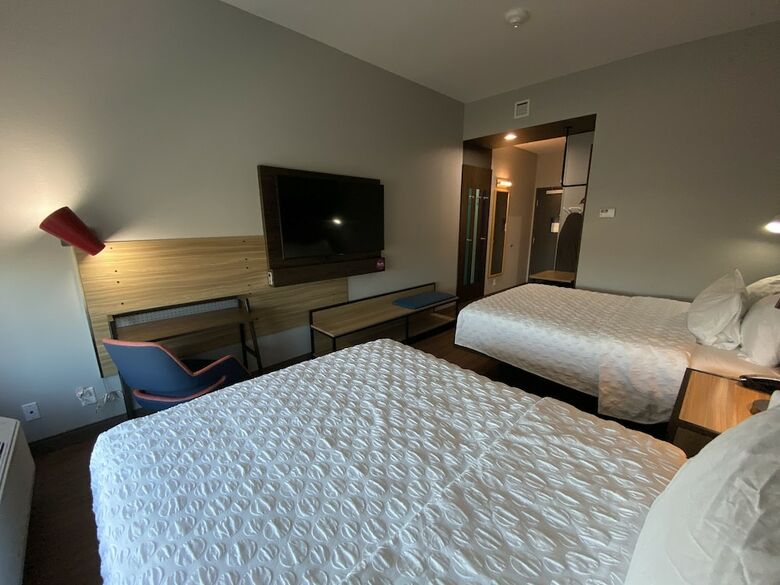 Hotel Tru By Hilton Austin Airport, Tx