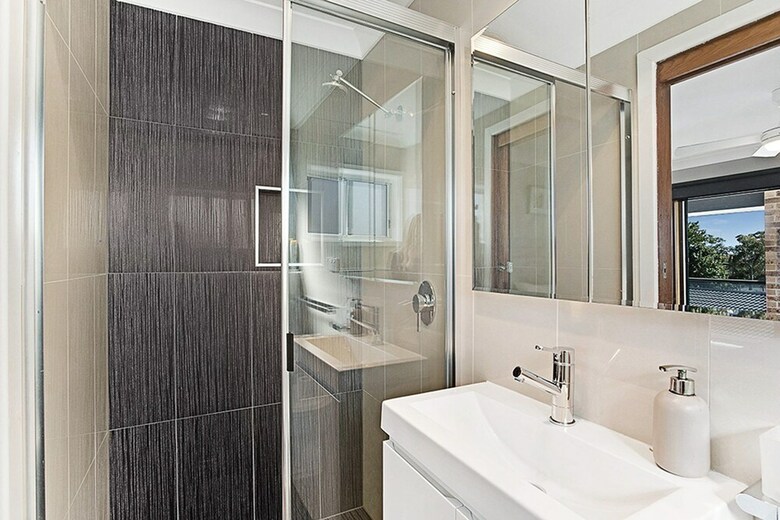Away @ Nelson Bay, 29 Wollomi Avenue