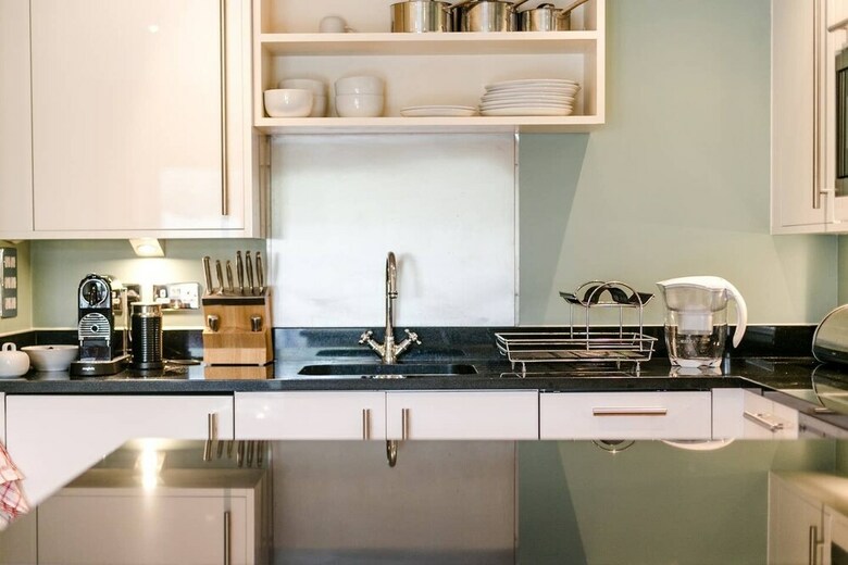 Lovely 1br Home, Located In Farringdon, 2 Guests