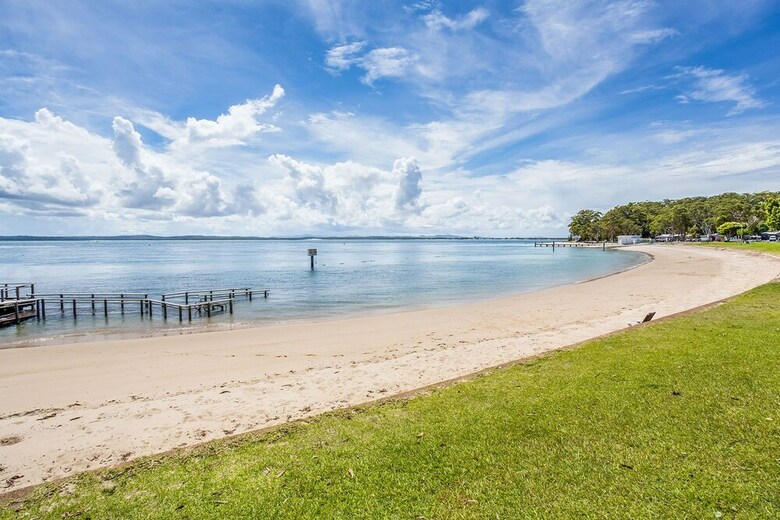 Apartamentos Shoreline, Unit 15,1 Intrepid Close