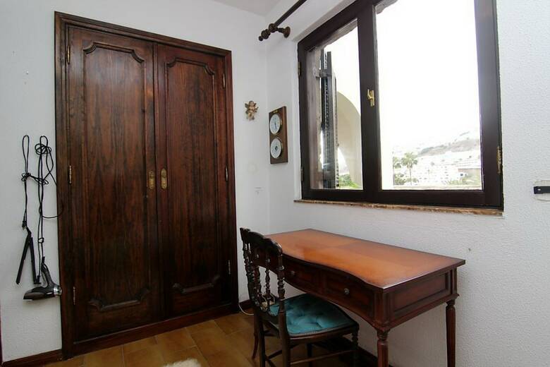 Apartamentos Lovely 2 Bedroom House With Garden