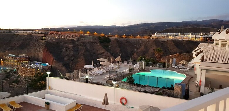 Apartments Monta�a Clara