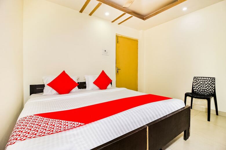 Hotel Oyo 46065 Grand Darbar