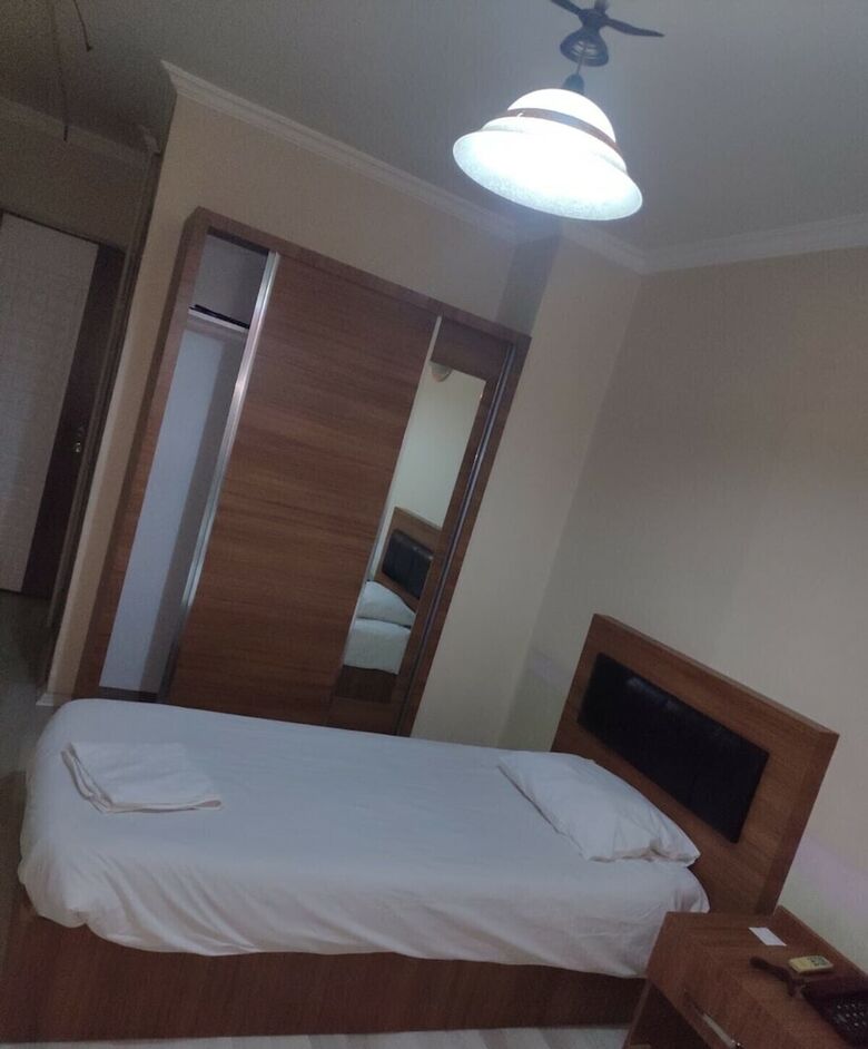 Hotel Sale Otel