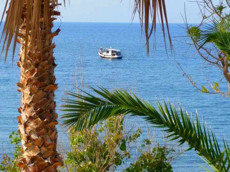 Hotel Astrofegia Beach Villa