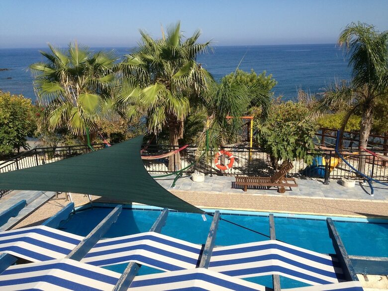 Hotel Astrofegia Beach Villa