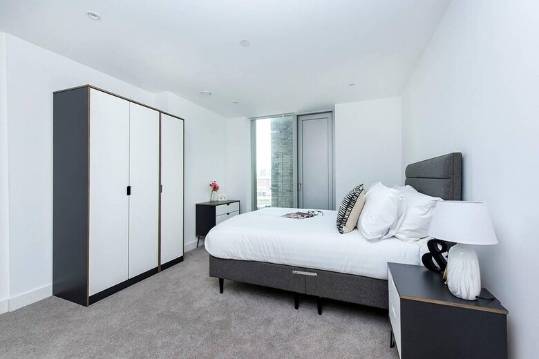 Stunning 2br Manchester Apartment