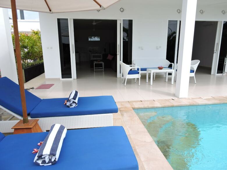 Hotel Kartika Villas
