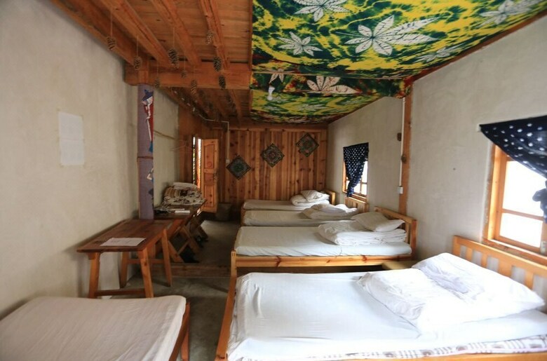 Tiger Leaping Gorge Tea-horse Hotel