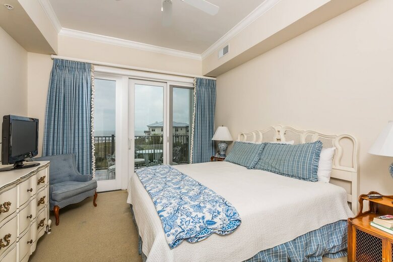 30 Waterfront Drive #333 By Hodnett Cooper