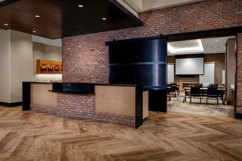 Hotel Hyatt House Nashville Downtown Sobro
