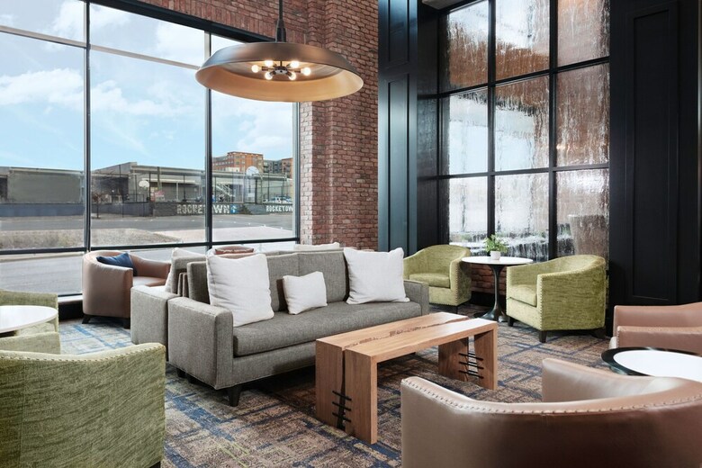 Hotel Hyatt House Nashville Downtown Sobro