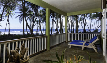 Hotel Rosalie Bay Resort