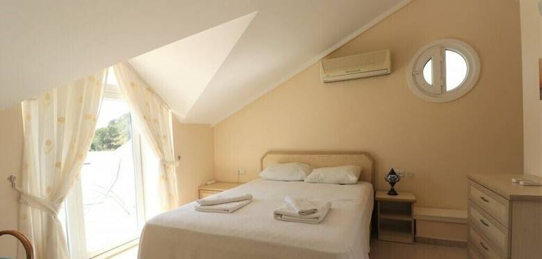 Villa Bga4 By Joylettings