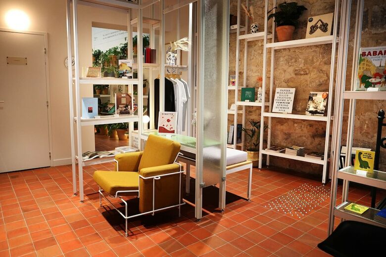 Hotel French Theory