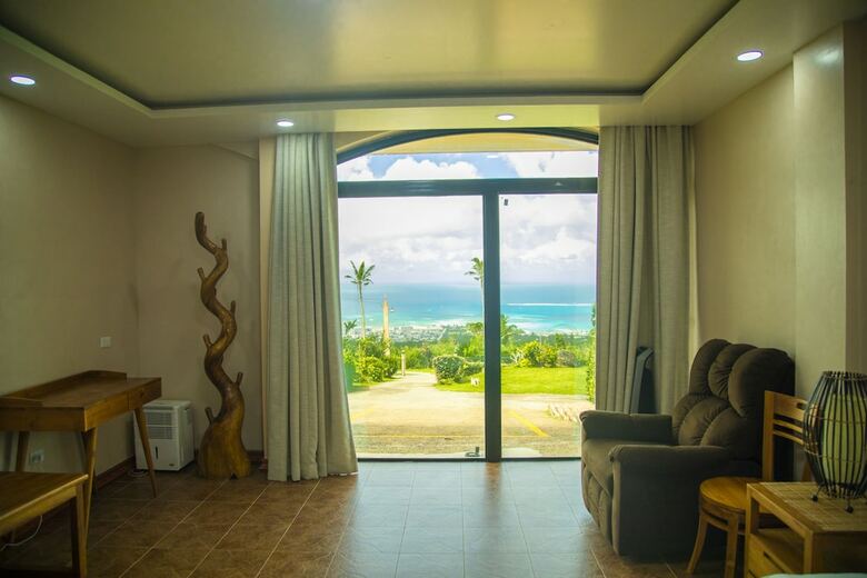 Bed & Breakfast Seven Color Sea View Villa