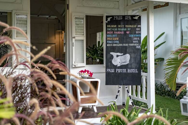 Bed & Breakfast Paus Putih Hotel