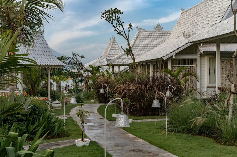 Bed & Breakfast Paus Putih Hotel