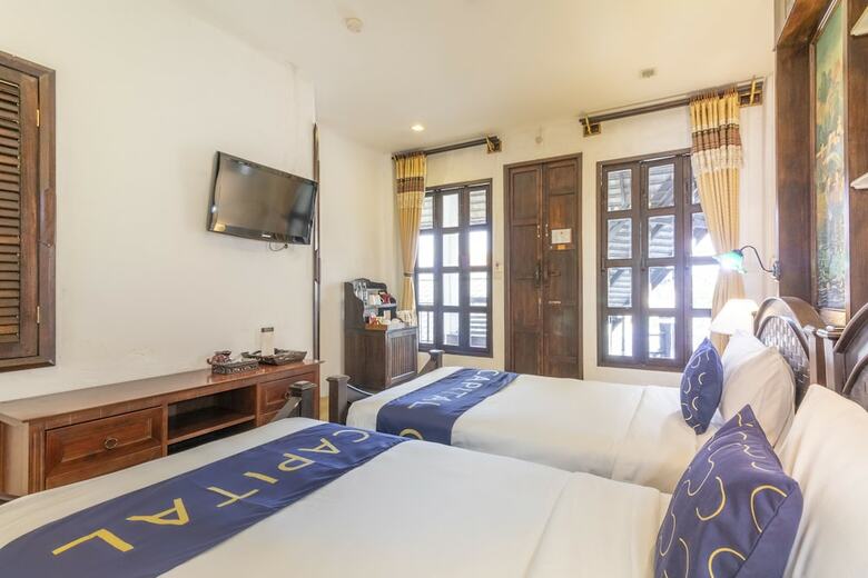 Hotel Capital O 707 Cheva Gallery