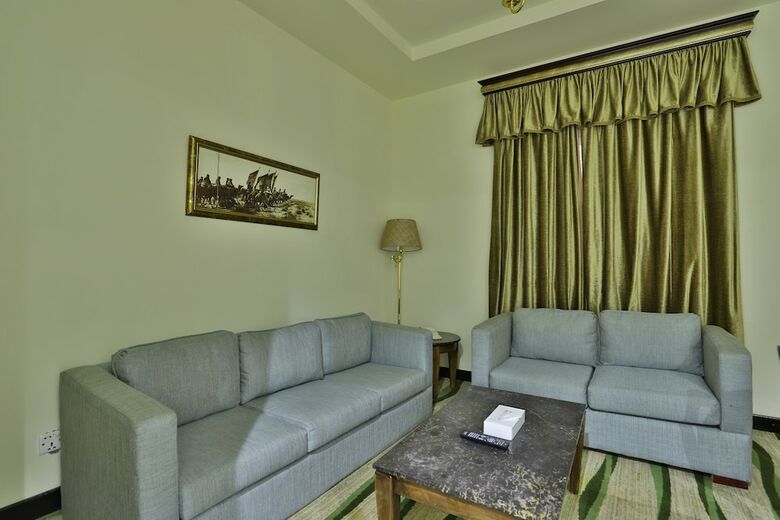 Oyo 335 Manazil Al Ain Grand Hotel