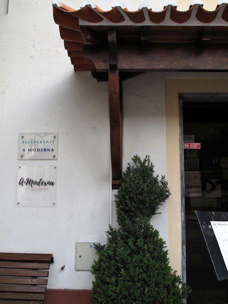 Hotel Guest House A Moderna & Restaurante