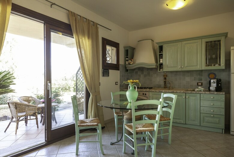Apartamento Aria Di Vacanza - Mirtillo Cod 9