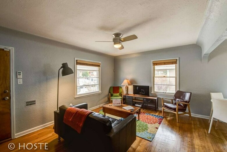 2brclassic Downtown Housebright & Charming