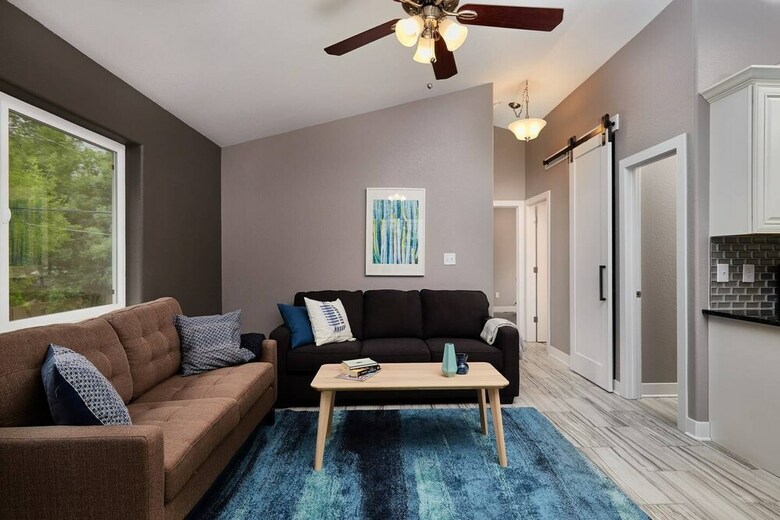 Apartamentos Treetop Apt Caf� Olympic Center & Dwntwn