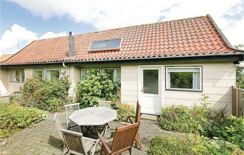 Holiday Home B�lsbakke Svaneke V
