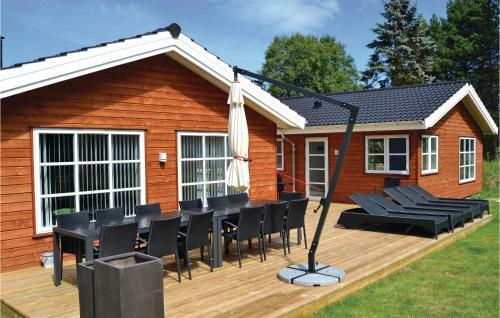 Holiday Home S�by 2