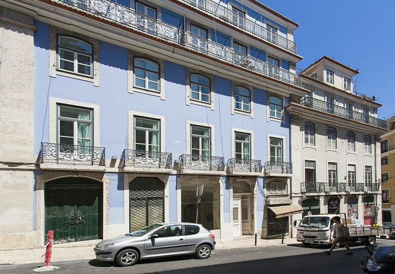 Downtown Blue V Apartment Rentexperience