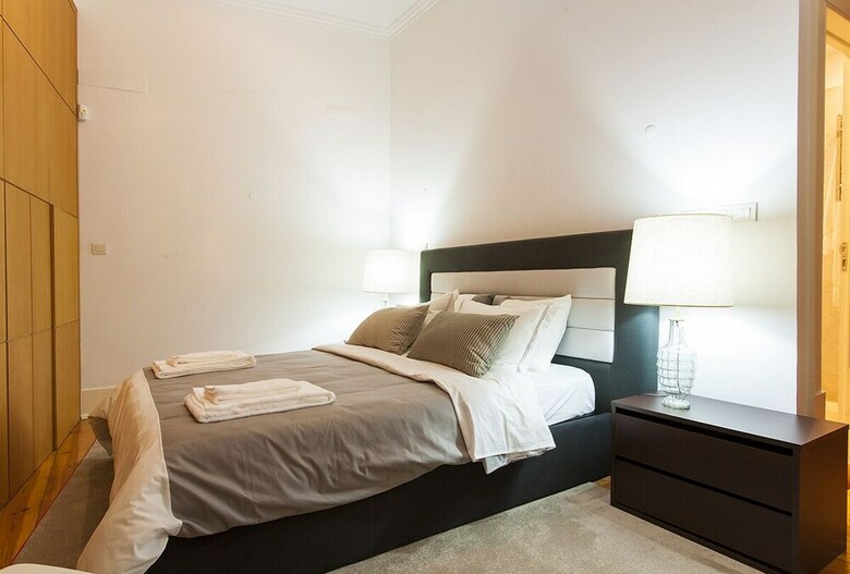 Elegant Chiado Apartment Rentexperience