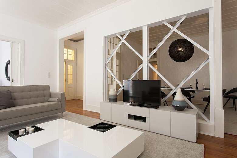 Elegant Chiado Apartment Rentexperience