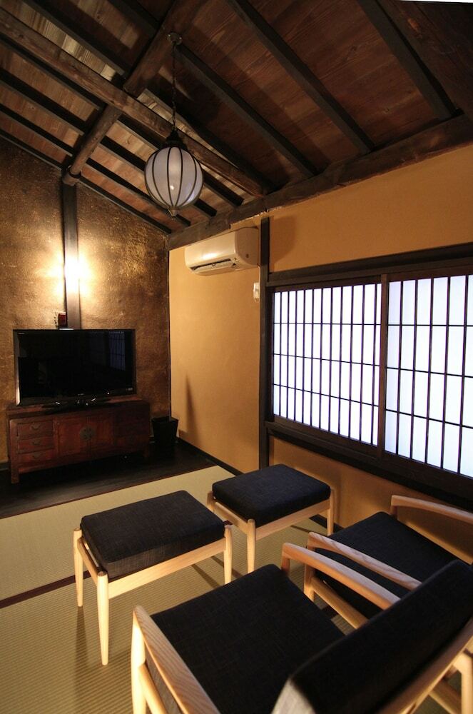 Shikokuan Machiya Residence Inn