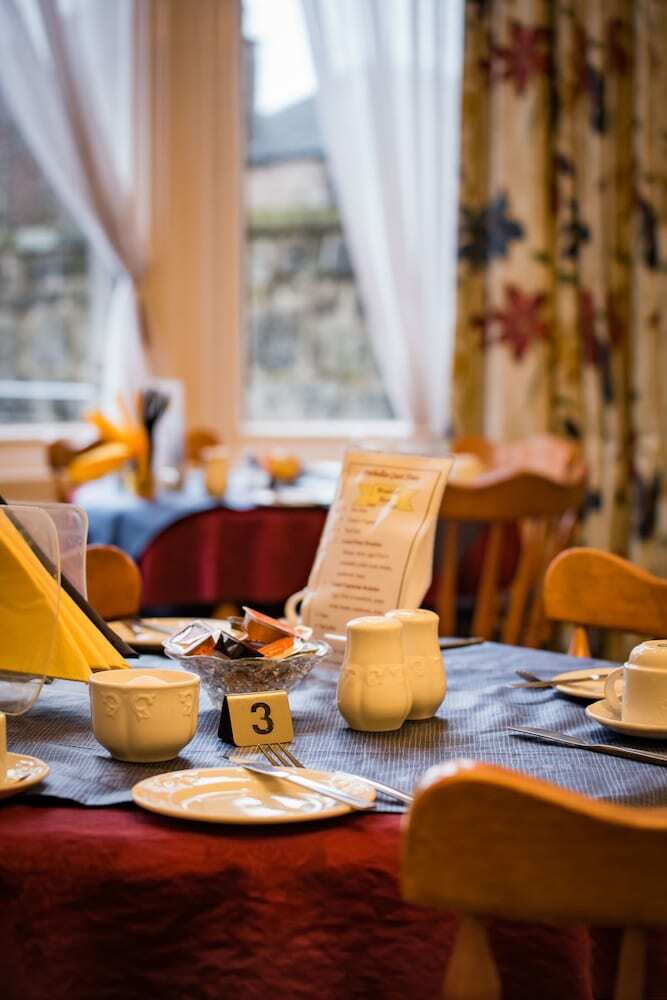 Hotel Strathallan Guest House