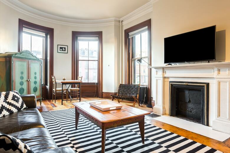 Boutique Apartments By The Upton Collection