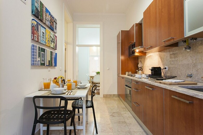 Downtown Blue VI Apartment Rentexperience