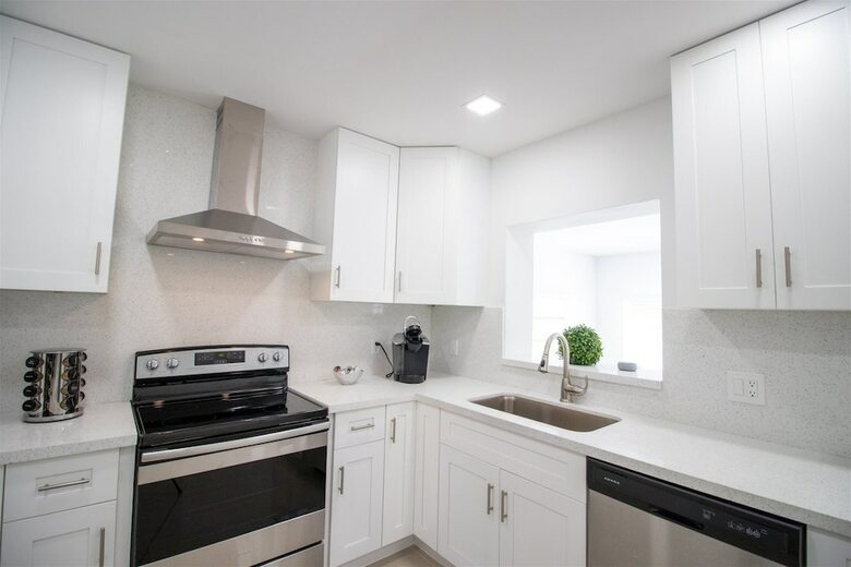 Like New Miami Springs Family Home