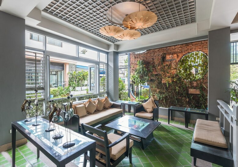Lantana Pattaya Hotel & Resort