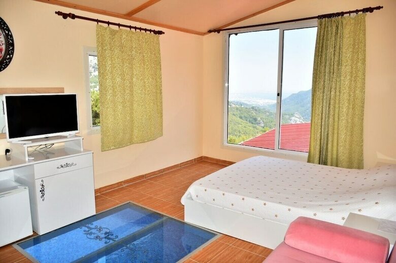 Bed & Breakfast Sakl?koy Evleri