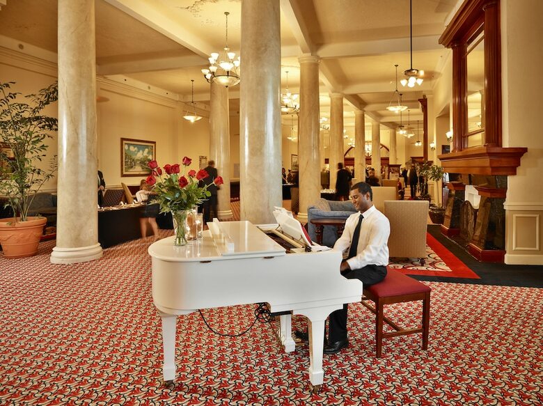 Hotel Plaza Resort & Spa