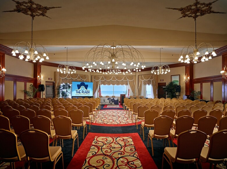 Hotel Plaza Resort & Spa