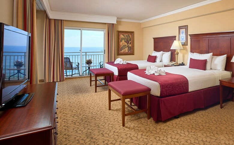 Hotel Plaza Resort & Spa